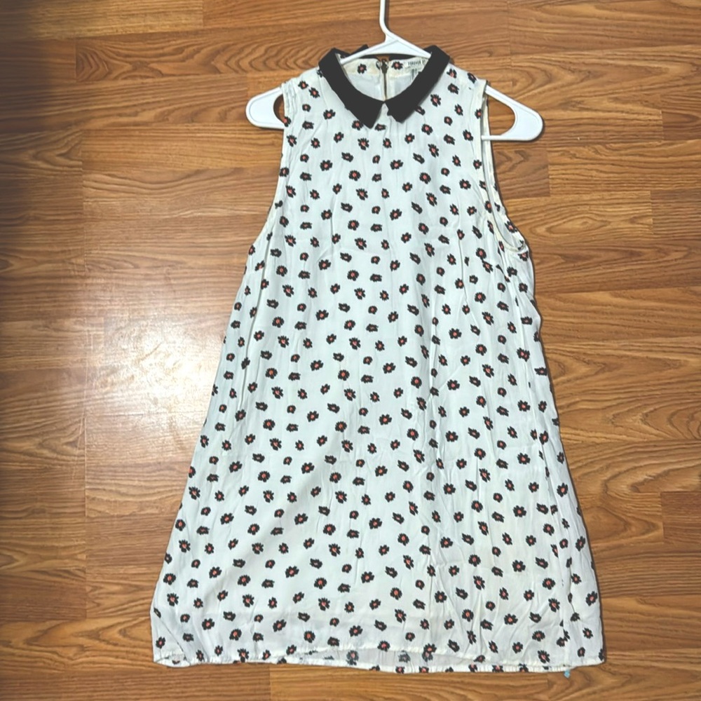 Daisy dress
